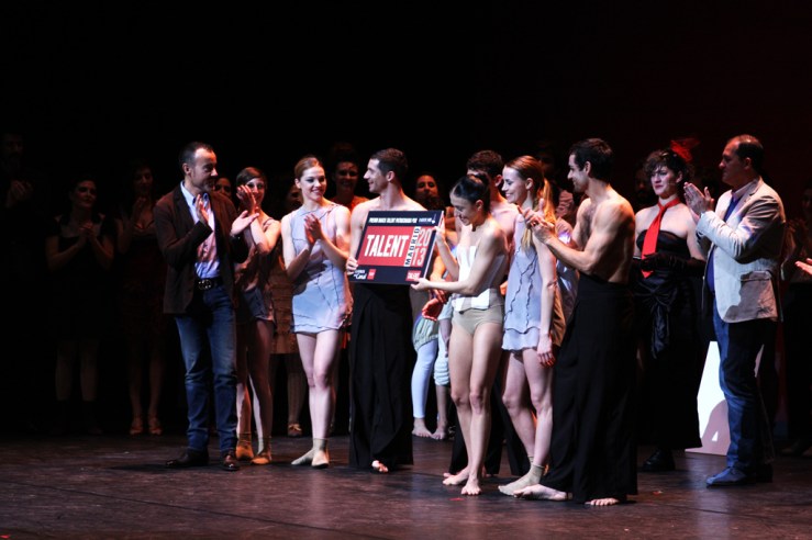 8526984237_8a06182217_b